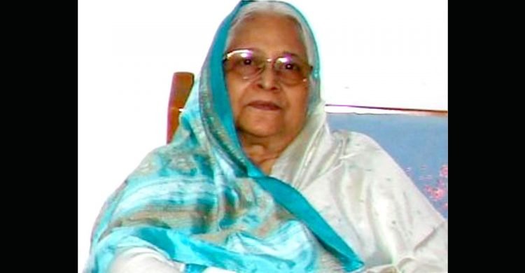 পররাষ্ট্রমন্ত্রীর বড় বোন আয়েশা মোজাক্কির মারা গে‌ছেন