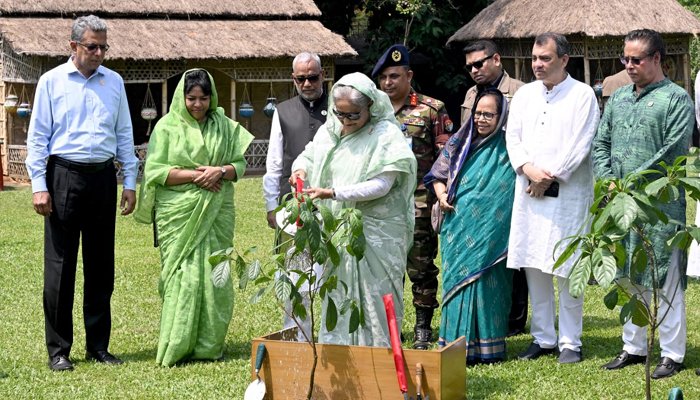 পরিবেশ মেলা উদ্বোধন করলেন প্রধানমন্ত্রী
