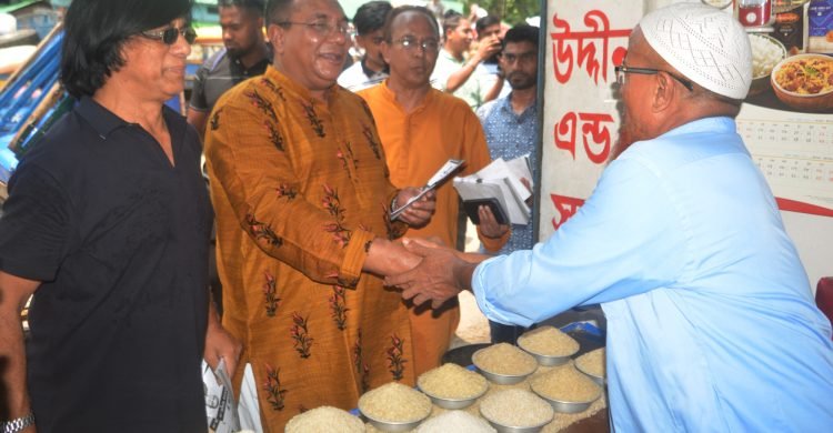 ব্যবসায়ীদের পিছনে রেখে কোন উন্নয়ন করা সম্ভব নয়: বাবুল