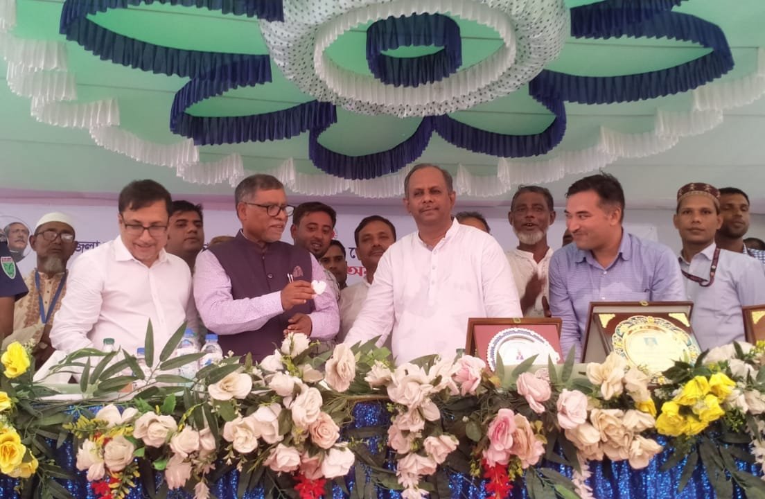 বিএনপির কাছে বাংলাদেশ নিরাপদ নয়: দোয়ারাবাজারে স্বাস্থ্যমন্ত্রী