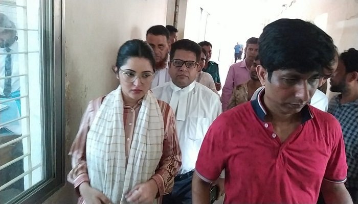 লজ্জায় সাক্ষ্য দিতে পারেননি পরীমণি