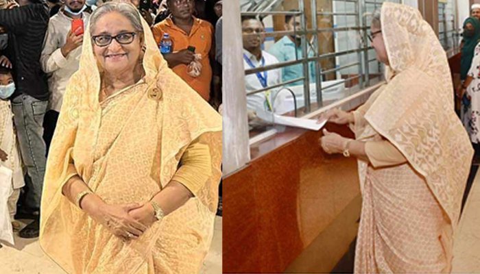 ১০ টাকার টিকিট কেটে চোখ দেখালেন প্রধানমন্ত্রী