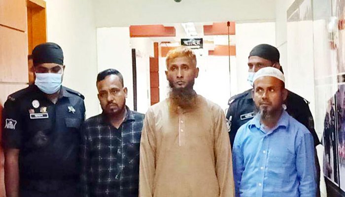 নারী কর কর্মকর্তাকে অপহরণ: প্রধান আসামি গ্রেপ্তার