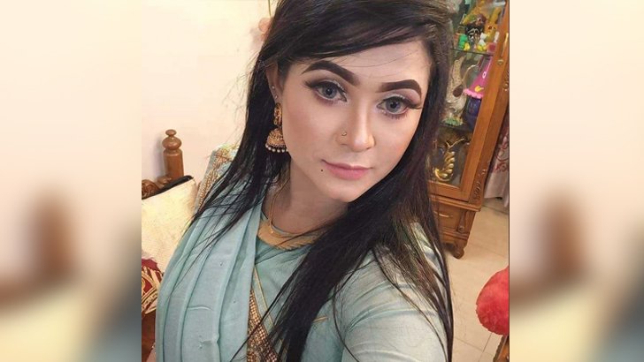 কিশোরীকে বিবস্ত্র করে ছবি ধারণ: যুব মহিলা লীগ নেত্রী রিমান্ডে