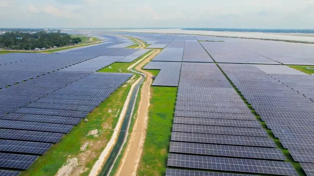 দেশের সবচেয়ে বড় সৌরবিদ্যুত কেন্দ্র উদ্বোধন করলেন প্রধানমন্ত্রী