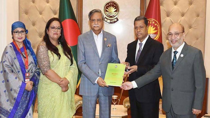 তথ্য অধিকার আইন প্রয়োগে জনগণকে সম্পৃক্ত করার নির্দেশ রাষ্ট্রপতির