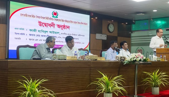 নির্বাচন ফ্রি ফেয়ার করে আমরা সব অভিযোগের জবাব দেব: সিইসি