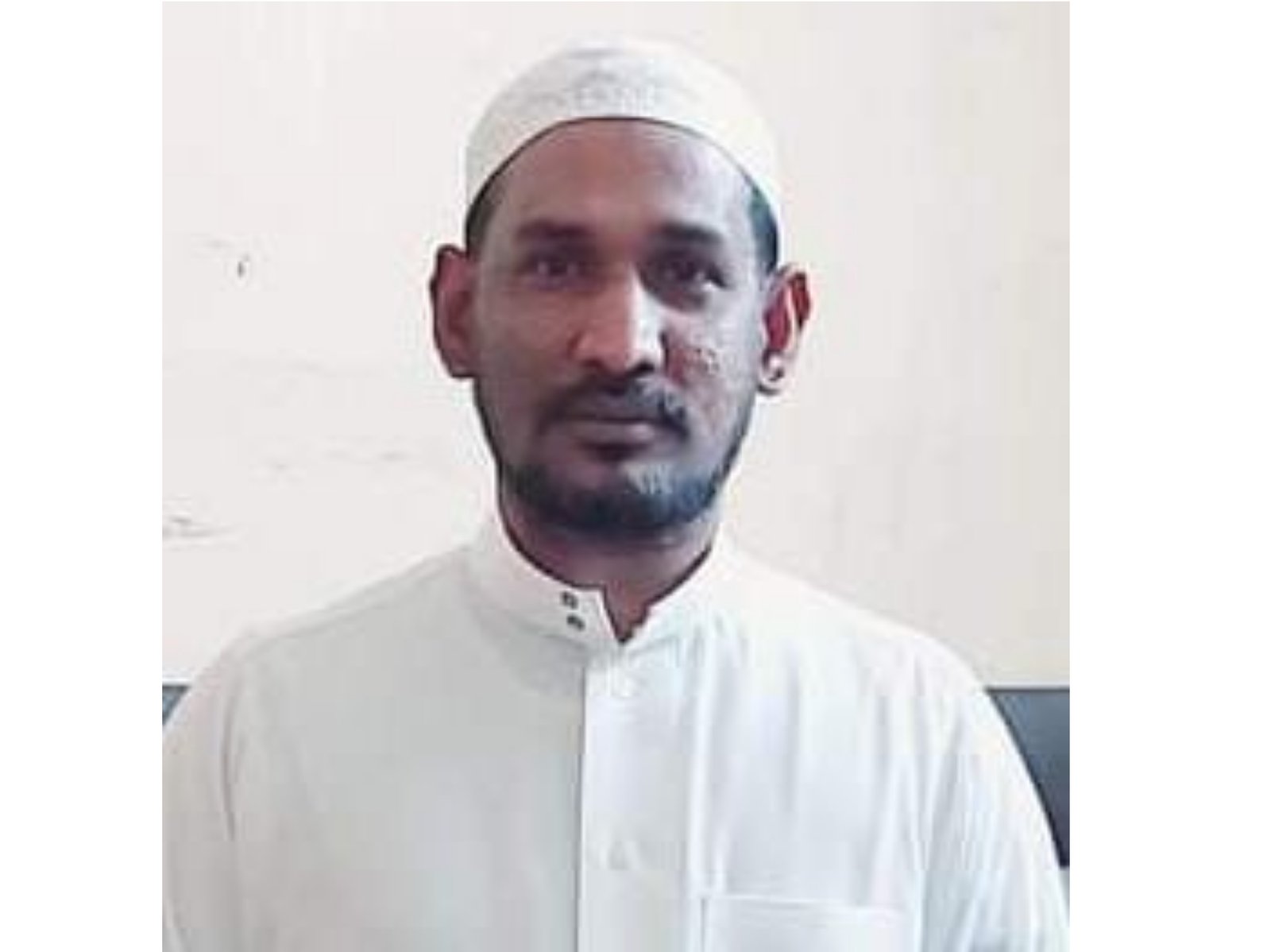 প্রবাসীদের ১০ কোটি টাকা ও স্বর্ণ আত্মসাৎ করে জহিরুল মোল্লা নামে প্রতারক উধাও