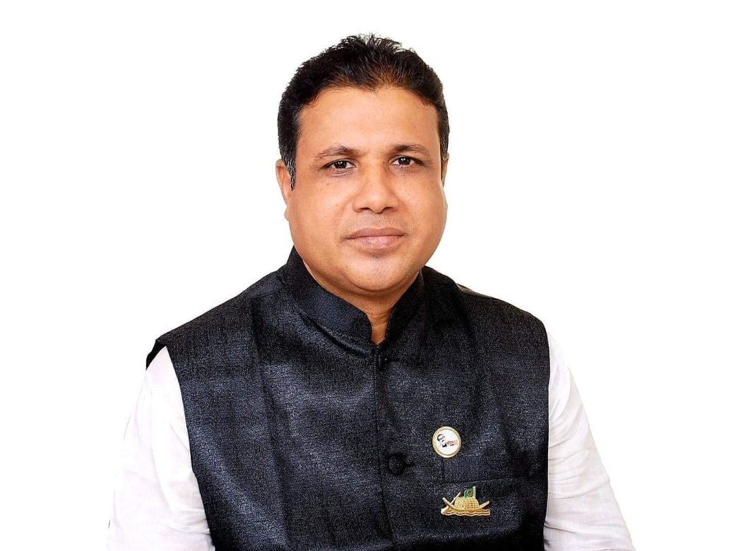শারদীয় দূর্গা পূজার শুভেচ্ছা জানিয়েছেন অ্যাডভোকেট শাহজাহান