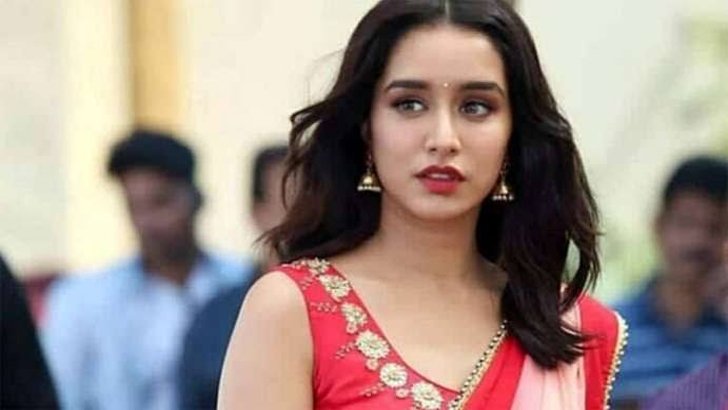 ‘জুয়াকাণ্ডে’ এবার শ্রদ্ধা কাপুরকে তলব