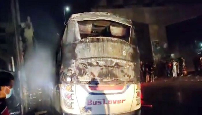 তফসিল ঘোষণার পর ১৫ ঘণ্টায় ১২ গাড়িতে অগ্নিসংযোগ