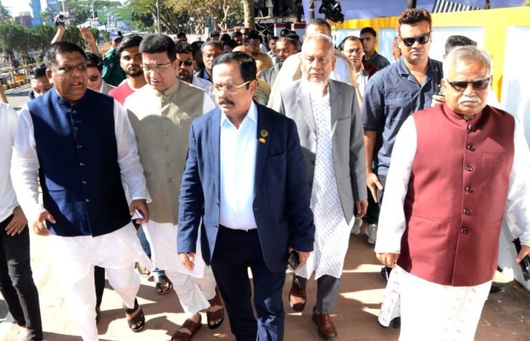 সিলেটবাসী তাঁর কাছে কিছু চাইতে হয় না, চাওয়ার আগেই দিয়ে দেন: নানক