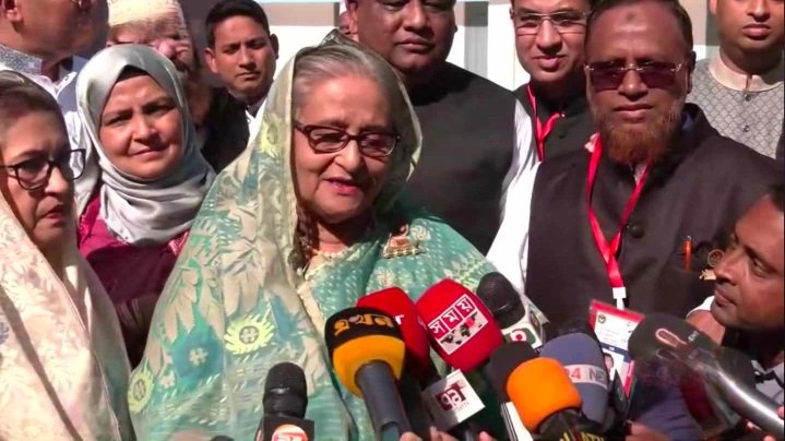 মানুষ ভোট চায়, উন্নয়ন চায়: প্রধানমন্ত্রী