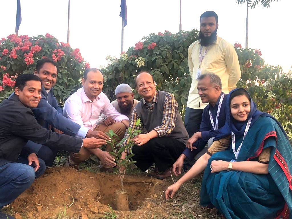 মেট্রোপলিটন ইউনিভার্সিটি পরিবেশ ও প্রতিবেশ সংরক্ষণে গুরুত্ব দিচ্ছে: ড. তৌফিক রহমান চৌধুরী