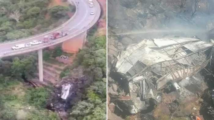 দক্ষিণ আফ্রিকায় সেতু থেকে নিচে পড়ে বাসে আগুন, নিহত ৪৫