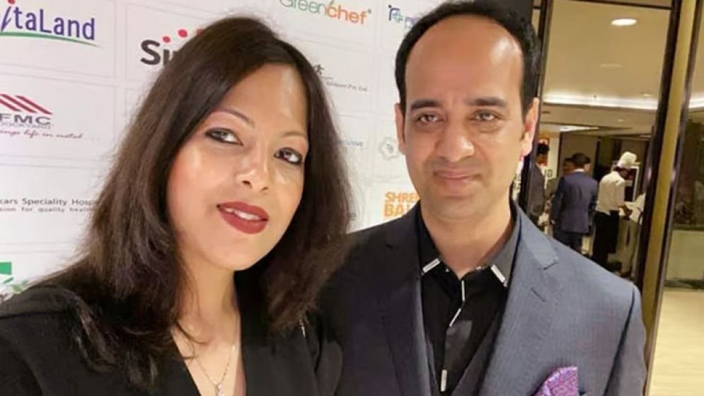 ইভ্যালির রাসেল-শামীমার বিরুদ্ধে গ্রেপ্তারি পরোয়ানা
