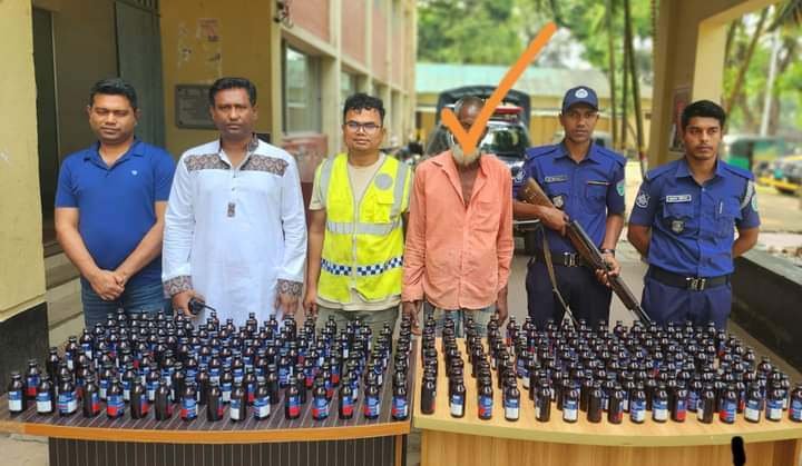 কোম্পানীগঞ্জে ফেন্সিডিলসহ আটক-১