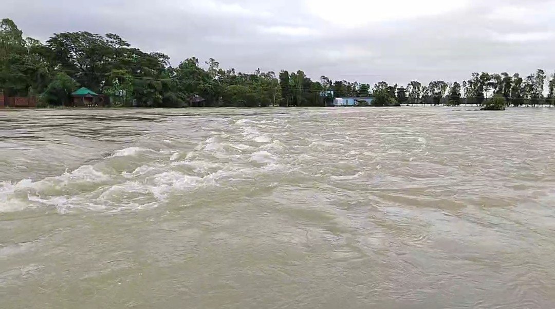 সিলেটের নিম্নাঞ্চল প্লাবিত, সব পয়েন্টের পানি বৃদ্ধি