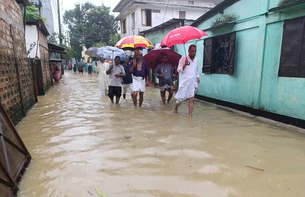 সিলেট ও সুনামগঞ্জের বন্যা পরিস্থিতি উন্নতি