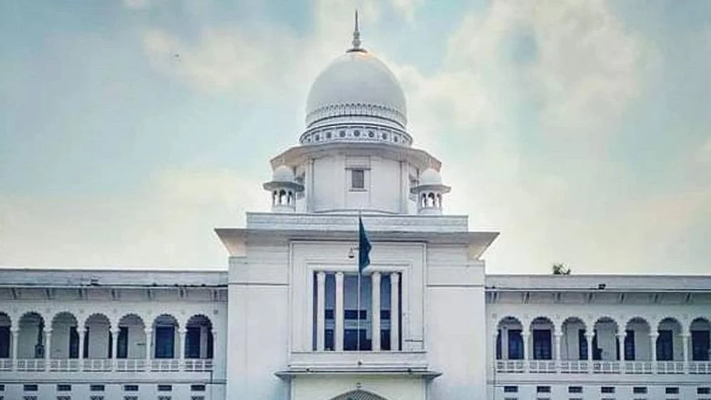 মুক্তিযোদ্ধা কোটা বাতিল: সিদ্ধান্ত অবৈধ, রায় স্থগিত চেয়ে আবেদন