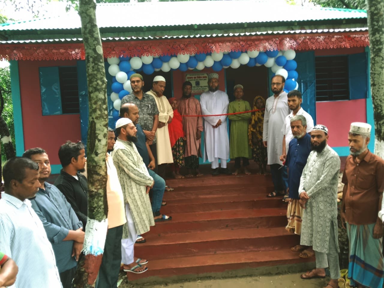 আর্তমানবতায় সেবায় নসকসের অবদান অনস্বীকার্য: সালাম মাদানি