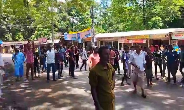 গোলাপগঞ্জে আন্দোলনকারীর সাথে বিজিবি ও পুলিশের সংঘর্ষ:  নিহত ৩