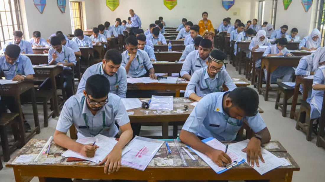 পরীক্ষায় ‘না বসার ঘোষণা’ দেশের অর্ধশতাধিক কলেজের এইচএসসি শিক্ষার্থীদের