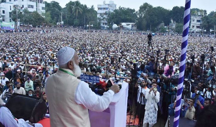 বাংলাদেশ নিয়ে ভারতে বাড়াবাড়ি হচ্ছে, বললেন পশ্চিমবঙ্গের মন্ত্রী