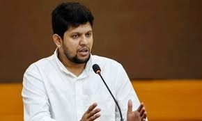 নির্বাচনের সময় গণমাধ্যম যেন বস্তুনিষ্ঠ সংবাদ প্রকাশ করে : তথ্য উপদেষ্টা