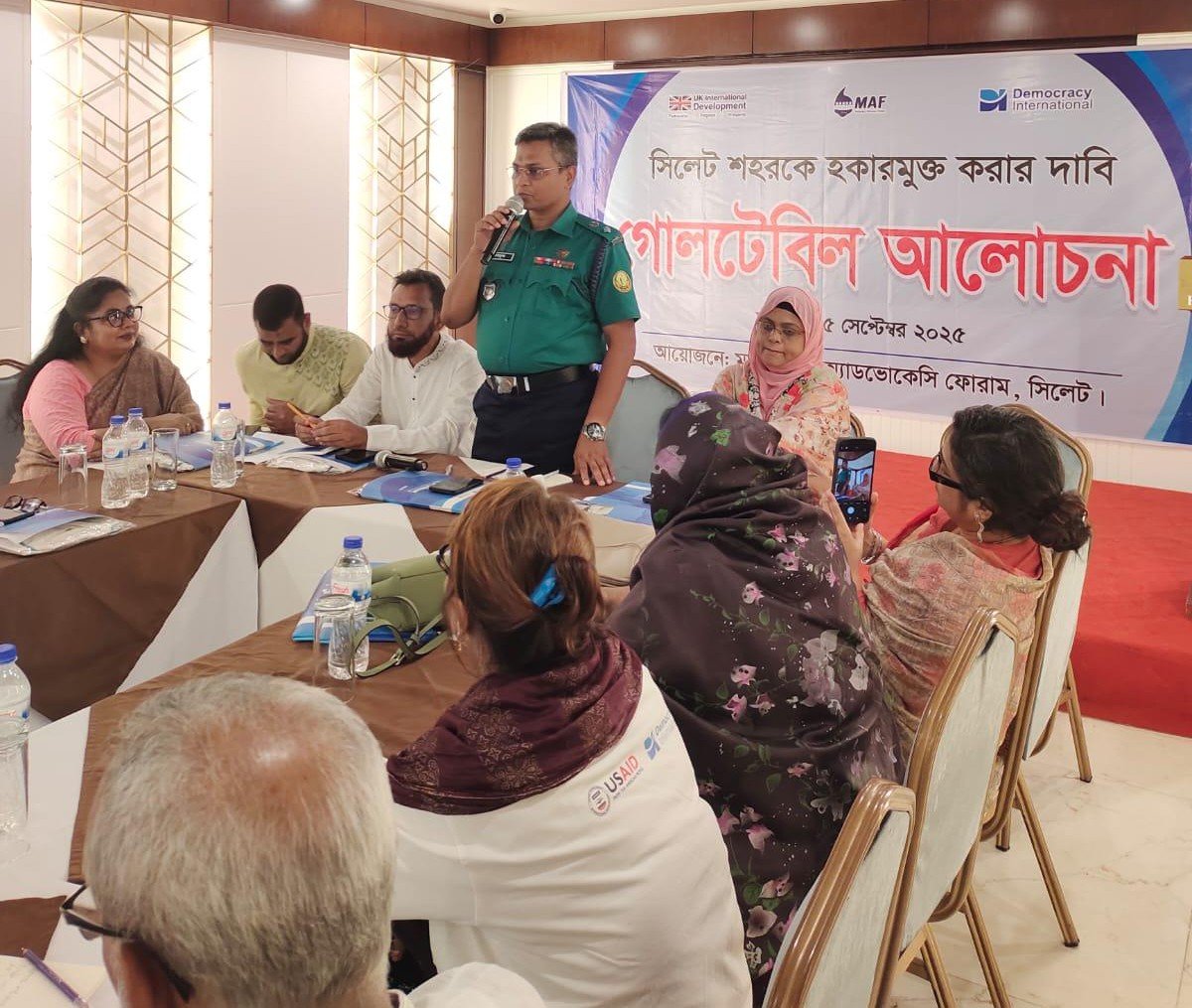 কেবল উচ্ছেদ নয়, হকারদের পুর্নবাসন জরুরি