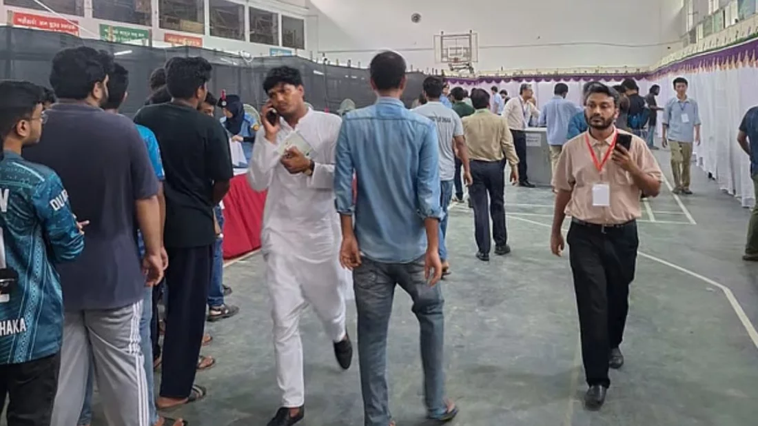 ‘ভোট কেন্দ্রে ঢুকে’ নিয়ম ভাঙেননি ছাত্রদলের ভিপি প্রার্থী আবিদুল