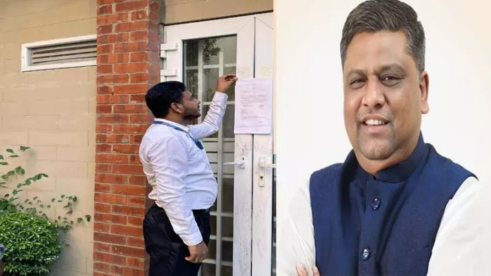 দুদকের নোটিশ ঝুলনো হলো অপসারিত মেয়র আনোয়ারুজ্জামানের বাসায়