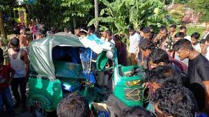 সুনামগঞ্জে ট্রাক-সিএনজির সংঘর্ষে মা-মেয়েসহ নিহত ৩