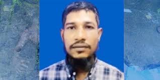 সিলেটে রাস্তায় পেট্রোল ঢেলে রিকশাচালকের মর্মান্তিক মৃত্যু