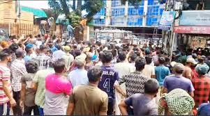 সিলেটের রাজপথে শ্রমিকদের আন্দোলন