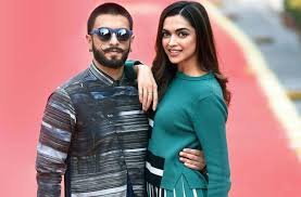 নতুন রূপে ধরা দিলেন রণবীর-দীপিকা, নেটদুনিয়ায় ঝড়