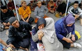 জাপানে প্রথম নারী প্রধানমন্ত্রীর আসনে তাকাইচি