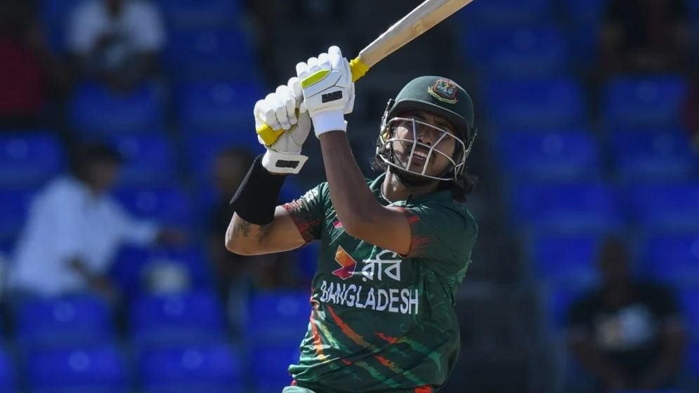 ২৪০ দিন পর ওয়ানডেতে ফেরা সৌম্য করতে পারলেন না ১০ রানও