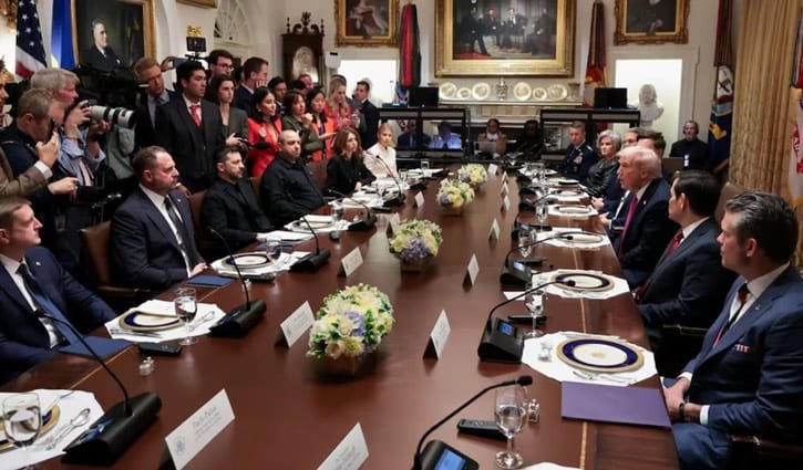 হোয়াইট হাউজ থেকে খালি হাতে ফিরলেন জেলেনস্কি