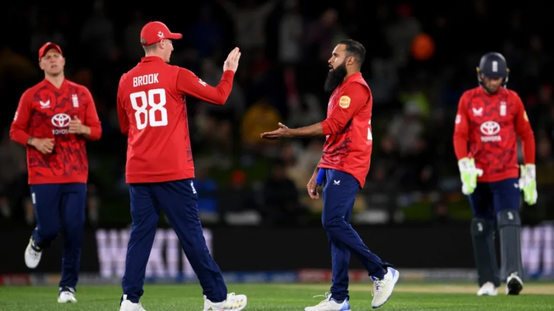 নিউজিল্যান্ডকে বড় ব্যবধানে হারিয়ে লিড নিলো ইংল্যান্ড