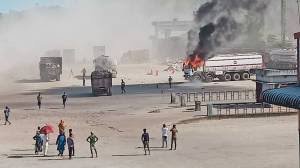 তামাবিল দিয়ে ভারত থেকে আসছে বিপজ্জনক রাসায়নিক