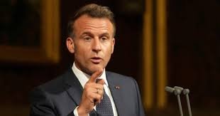 ৪৮ ঘণ্টার মধ্যে নতুন প্রধানমন্ত্রী নিয়োগ দেবেন ম্যাক্রোঁ