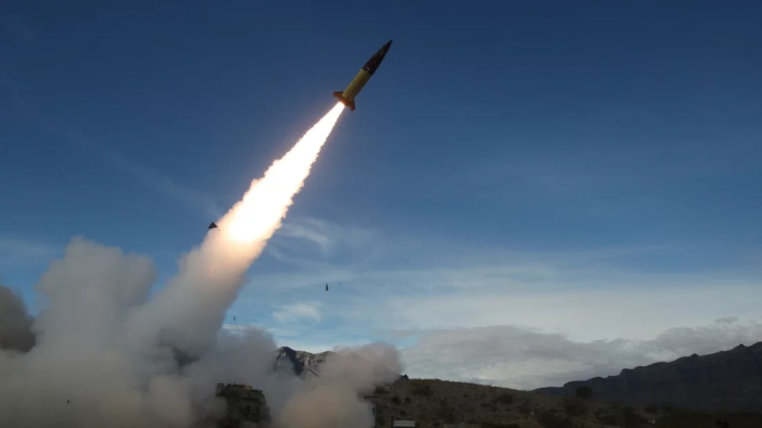 যুক্তরাষ্ট্র-নির্মিত ক্ষেপণাস্ত্র দিয়ে রাশিয়ায় ইউক্রেনের হামলা