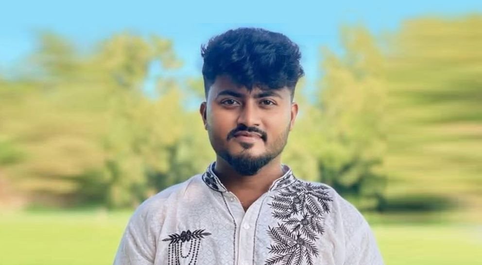 মৌলভীবাজার ভিডিও রেকর্ড চালু রেখে যুবকের আ*ত্ম*হ*ত্যা