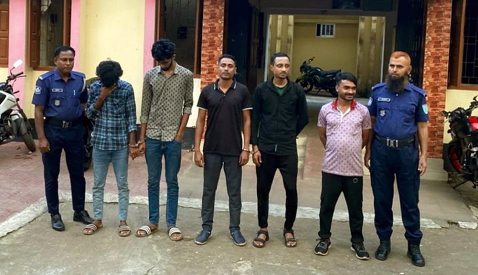 সিলেটে বড় নাশকতার পরিকল্পনা, ছাত্রলীগের ৫ নেতাকর্মী আটক