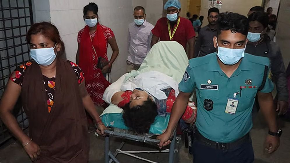 সিলেটে এসেও সেই বিচারকের স্ত্রী-মেয়েকে উত্যক্ত করেন লিমন, জিডি করেও লাভ হয়নি