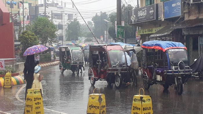 রাতের মধ্যেই দেশের ১০ অঞ্চলে ঝড়ের আভাস