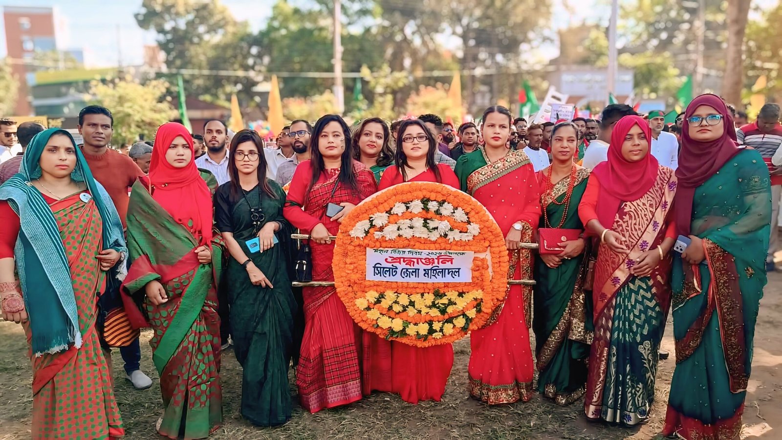 মহান বিজয় দিবসে সিলেট জেলা মহিলা দলের শ্রদ্ধা