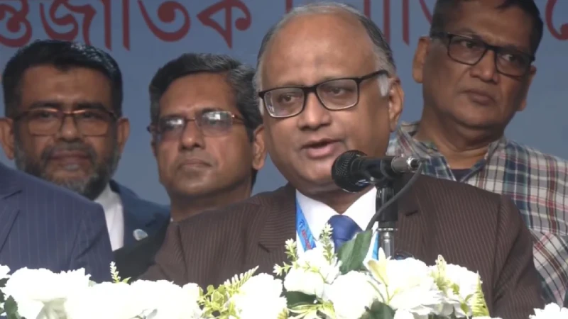 দুর্নীতিবাজদের নির্বাচিত করবেন না: দুদক চেয়ারম্যান