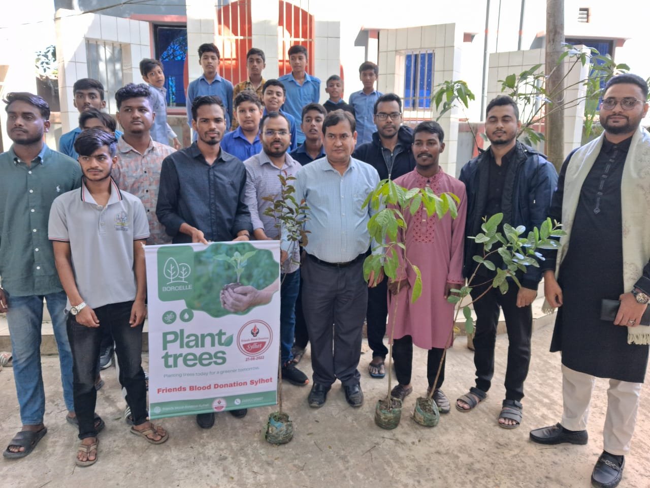 বিজয়ের মাস উপলক্ষে ফ্রেন্ডস ব্লাড ডোনেশন সিলেটের বৃক্ষরোপণ